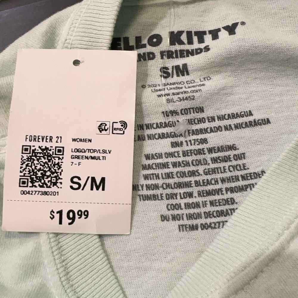 Forever 21 T Shirt Sz S/M Green Hello Kitty Friends Rainbow Long Sleeve Sanrio - Picture 6 of 8